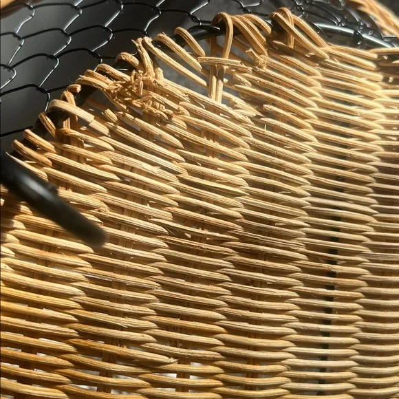 Wire basket - Picture 4 of 4
